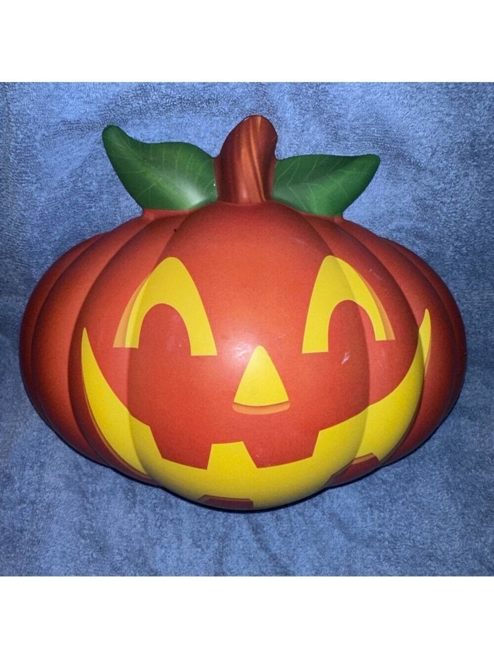 Hallmark Motion Activated Light Up Talking Pumpkin Door Hanger Halloween WORKS
